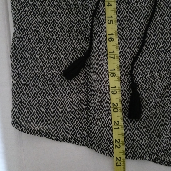 American Eagle Outfitters Women's 3/4 Sleeves Sheer Blouse. Size S. - Picture 10 of 10